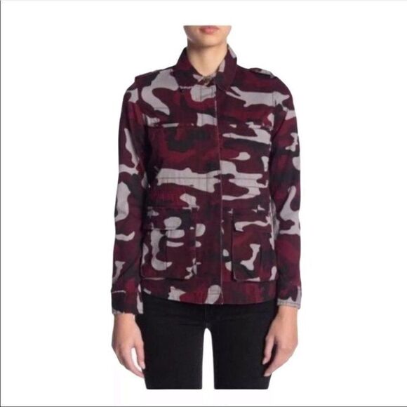 ROMEO + JULIET COUTURE Camo Button Front Jacket Fall Essential Everyday Casual‎ - Picture 1 of 9